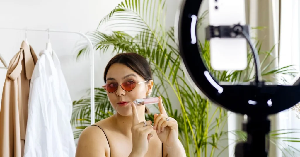 découvrez les meilleurs conseils mode et beauté pour sublimer votre style au quotidien et révéler votre éclat naturel.